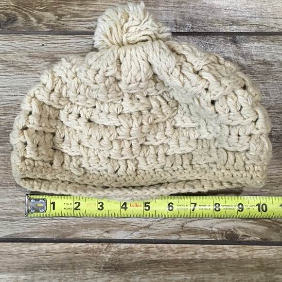 Vintage Crochet Pom Hat - Picture 4 of 4